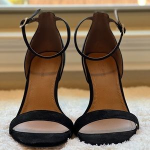 Single Strap Wide Fit Heels